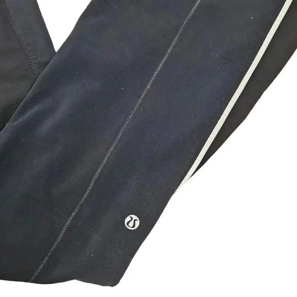 Lululemon Lined Straight Leg Black Pants Lavender Waist Size‎ 4 - Picture 5 of 9